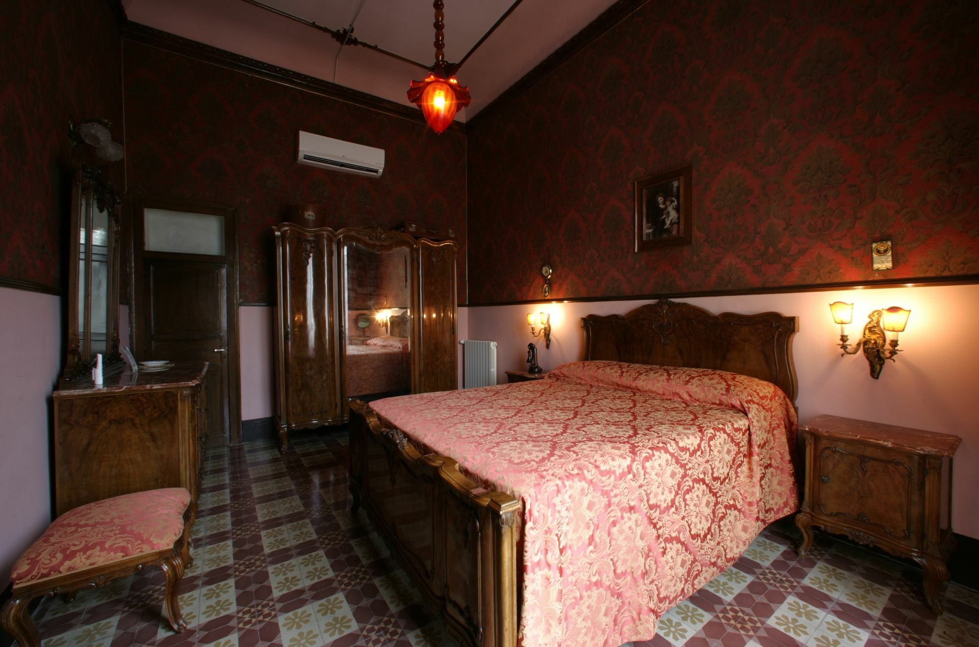 Al Bastione Imperiale Hotel Trapani Buitenkant foto