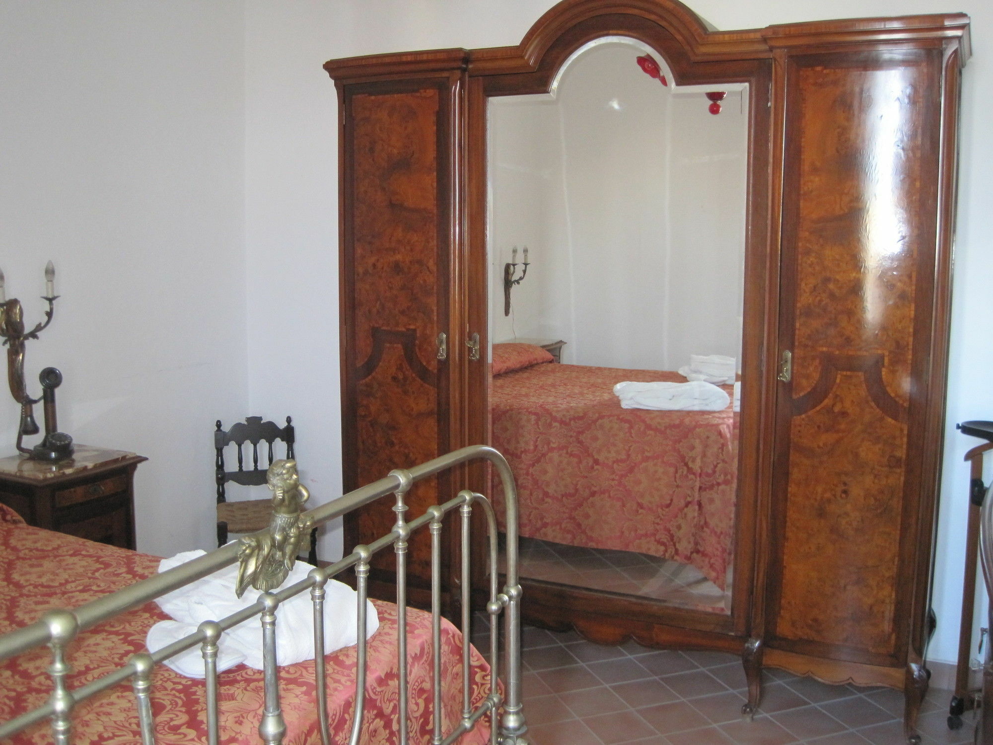 Al Bastione Imperiale Hotel Trapani Buitenkant foto